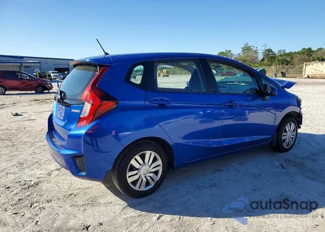 2015 Honda Fit Lx z USA, uszkodzony, nr VIN 3HGGK5H5XFM777976